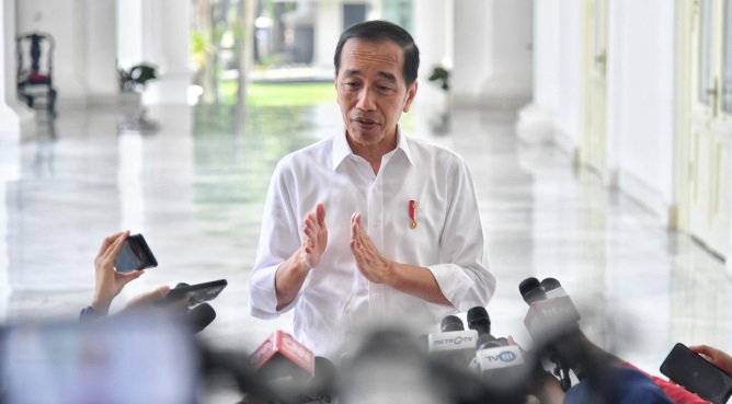 Presiden Jokowi Terima Brevet Kehormatan Hiu Kencana, KSAL Ungkap Alasannya